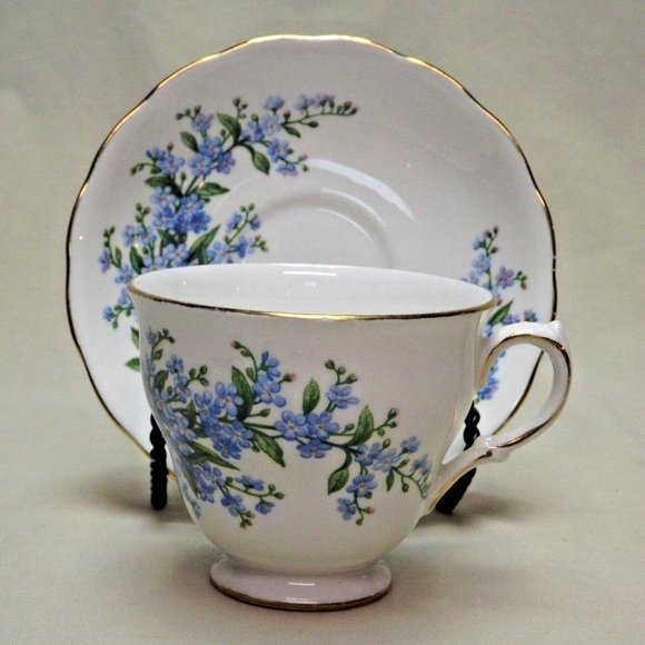 Queen Anne Bone China Forget-Me-Not Footed Tea Cup and Saucer Pattern no. 7527 - Picture 2 of 11